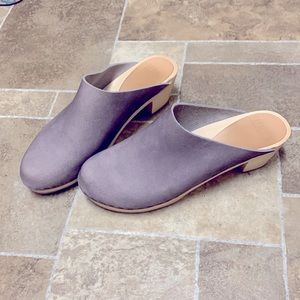 Bryr worker clog in Lavender